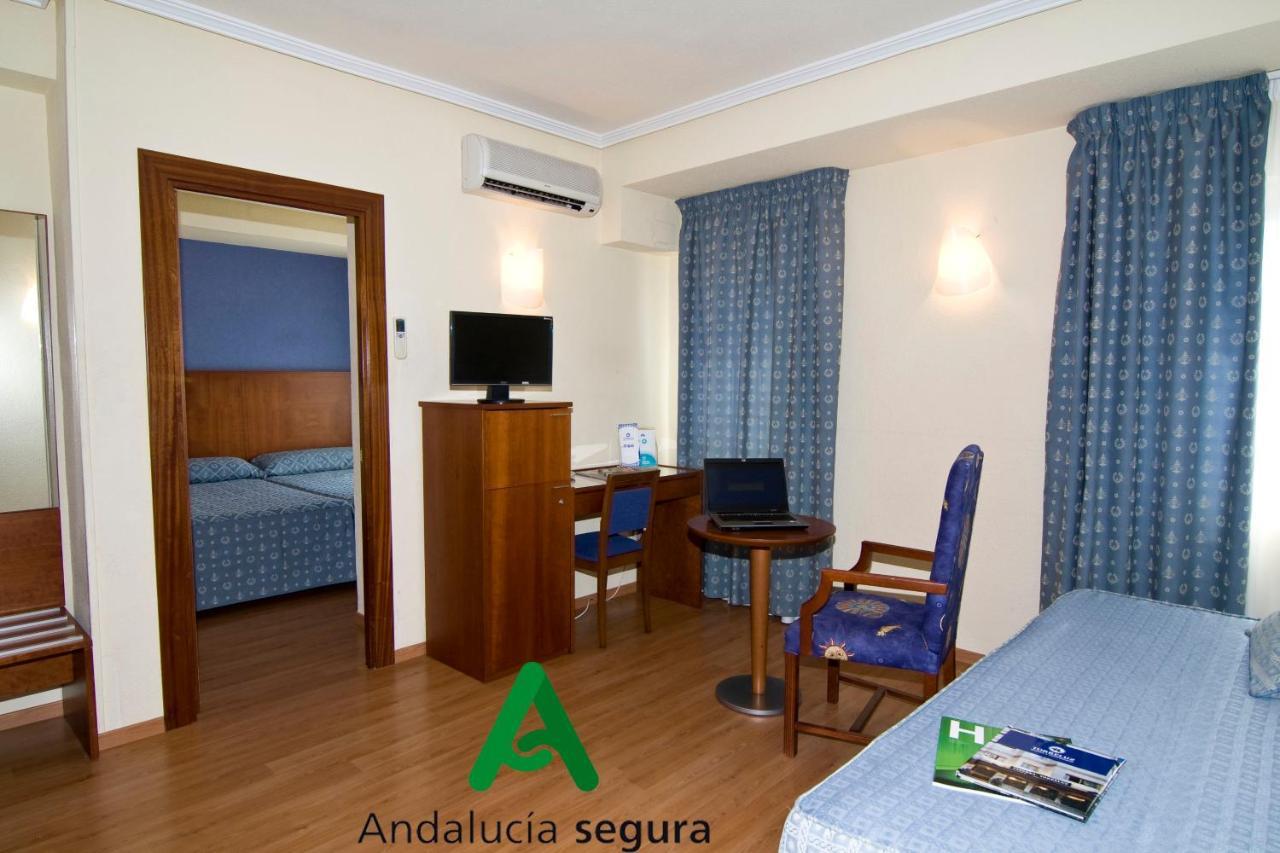 Torreluz Apartamentos Almeria Exterior photo